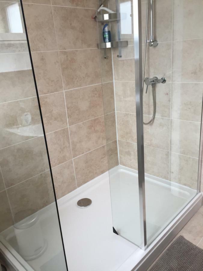Streatham Common Bed & Breakfast Лондон Екстериор снимка